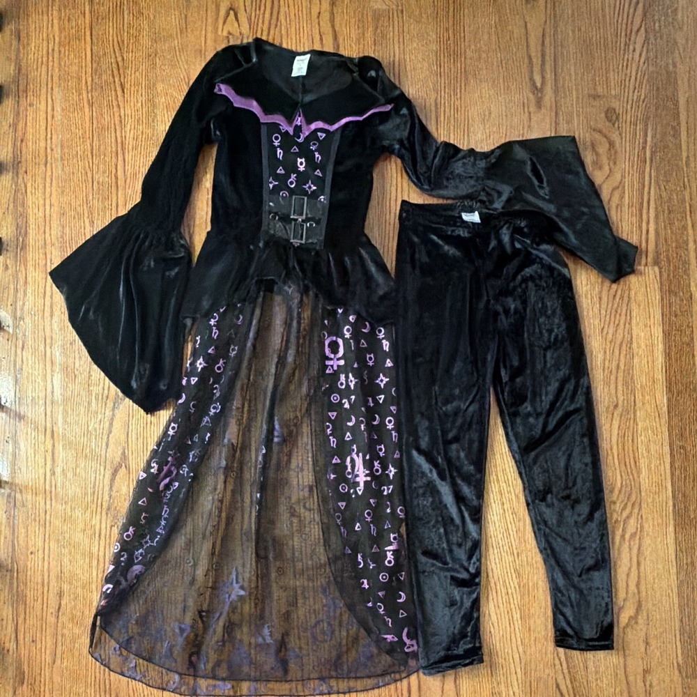 Spirit Halloween Girl's Fortune Teller Costume Size L